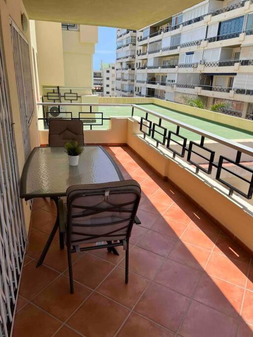Magnifico Apartamento En La Carihuela, Torremolino Torremolinos Luaran gambar