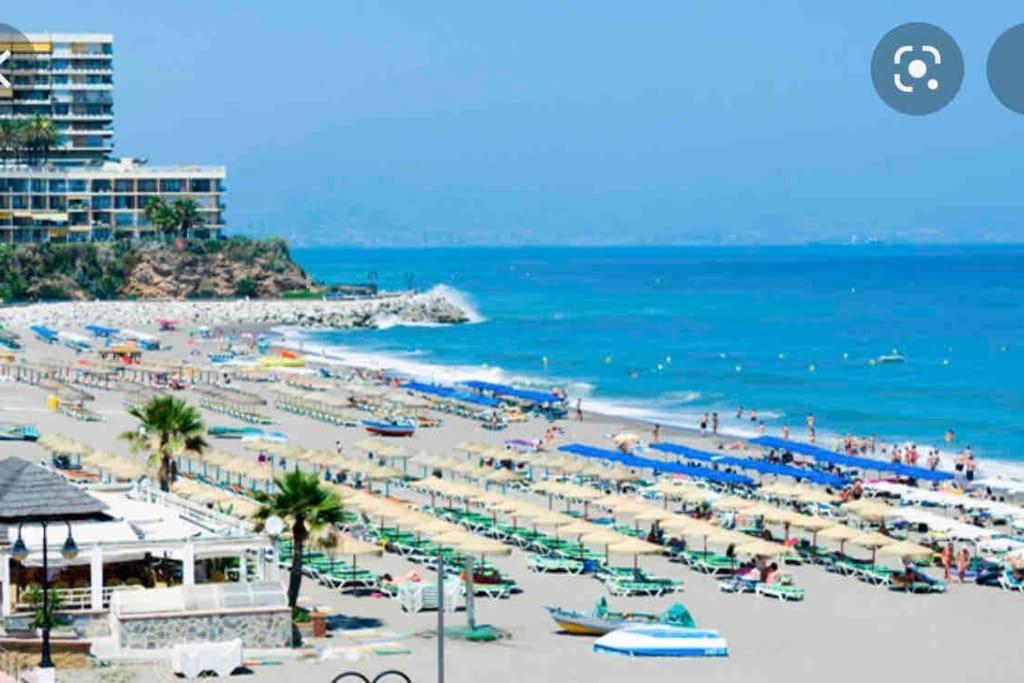 Magnifico Apartamento En La Carihuela, Torremolino Torremolinos Luaran gambar