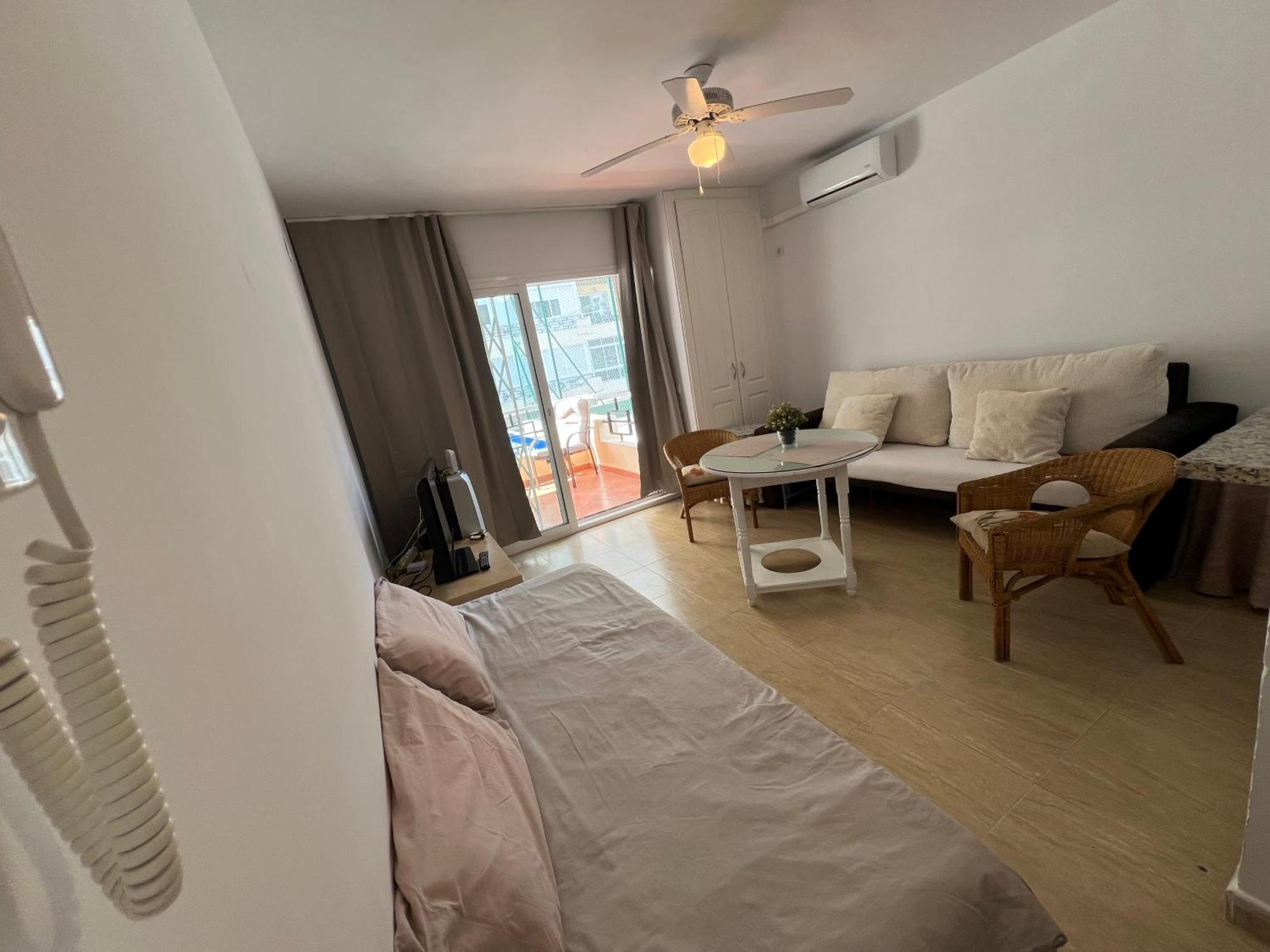 Magnifico Apartamento En La Carihuela, Torremolino Torremolinos Luaran gambar